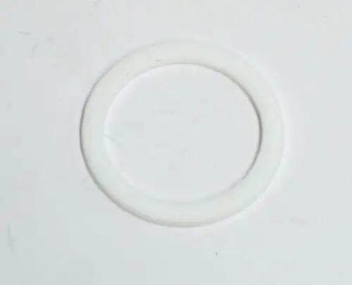 Weiße Dichtung in runder Form, geeignet für Pumpen, möglicherweise von Daikin. Das Bild zeigt die Dichtung auf einem neutralen Hintergrund.